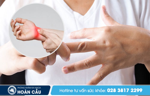 Hội chứng ống cổ tay: Nguyên nhân, triệu chứng và cách điều trị Nhan-biet-hoi-chung-ong-co-tay-thong-qua-cac-trieu-chung-dien-hinh